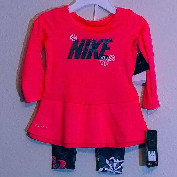 nike set clothes